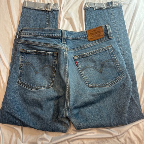 Levi’s Premium Wedgie Straight Leg stretch - Picture 5 of 10